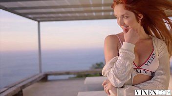 Reproduzir Xxx clipes com xxx italiano em dobro