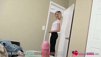 play Isi ajuta fratele cu masturbarea lui si dupa face sex cu el