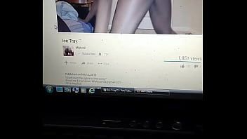 تشغيل إنها الوحيدة التي تريد أن يقوم شخص مجنون مثلك بعمل xxx