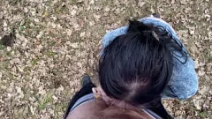 Reproducir Puta rusa se traga una gran polla en el bosque en la primera cita