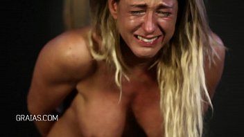 Jouer Films porno avec des filles mariées violées par mojnegi